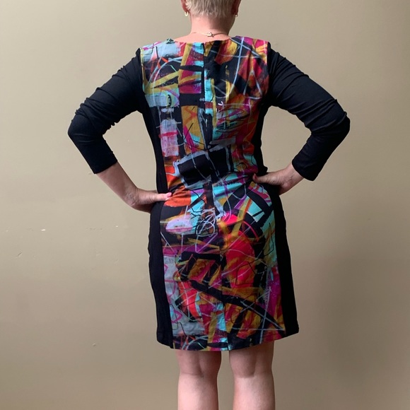 Simply Art by Dolcezza medium dress - Picture 3 of 4